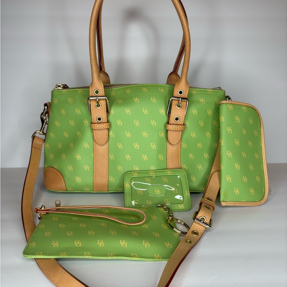 Dooney & Bourke Logo Zip Green and Tan Satchel 4 pc Set